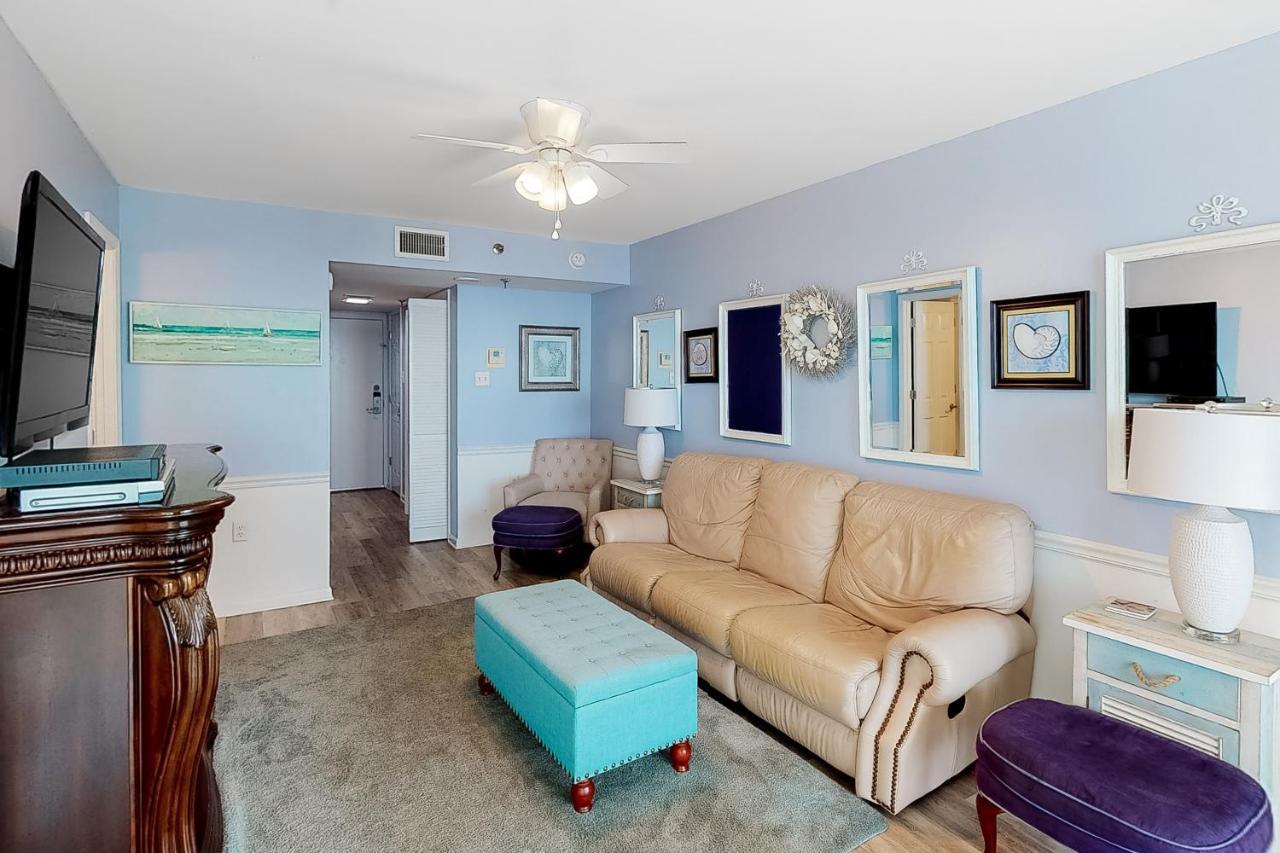 Phoenix Vacation Rentals Orange Beach Room photo