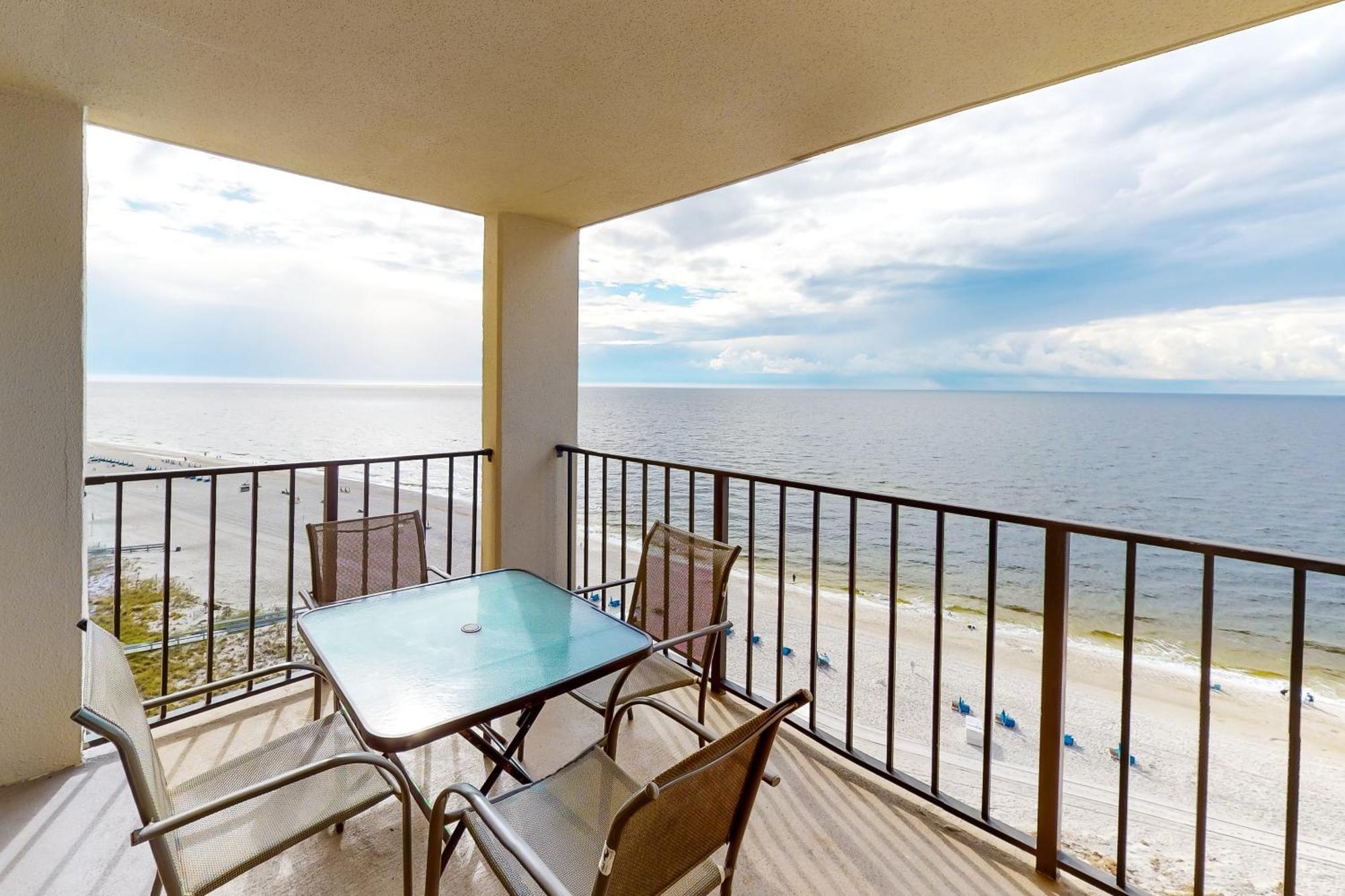 Phoenix Vacation Rentals Orange Beach Room photo