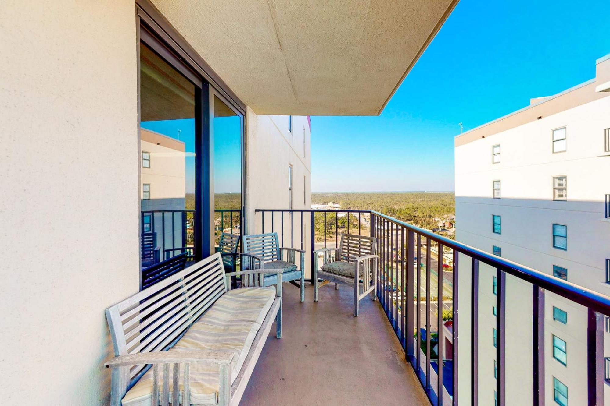 Phoenix Vacation Rentals Orange Beach Room photo