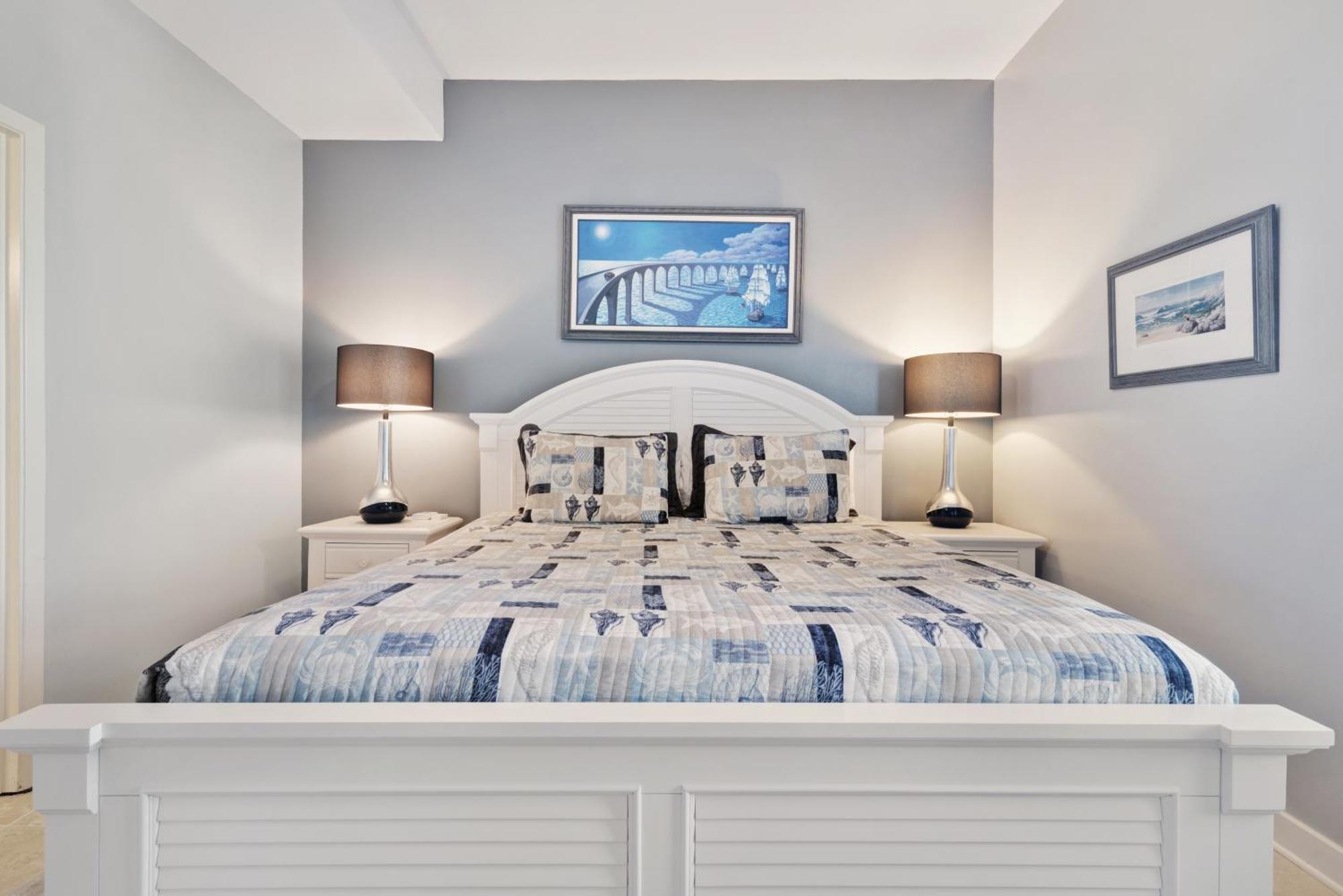 Phoenix Vacation Rentals Orange Beach Room photo